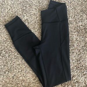 Lululemon In Movement Tight 25” Everlux